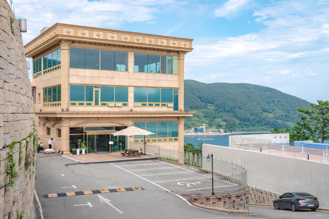 Hotel Sang Sang & Private Sang Sang Pool Villa Geoje Eksteriør billede