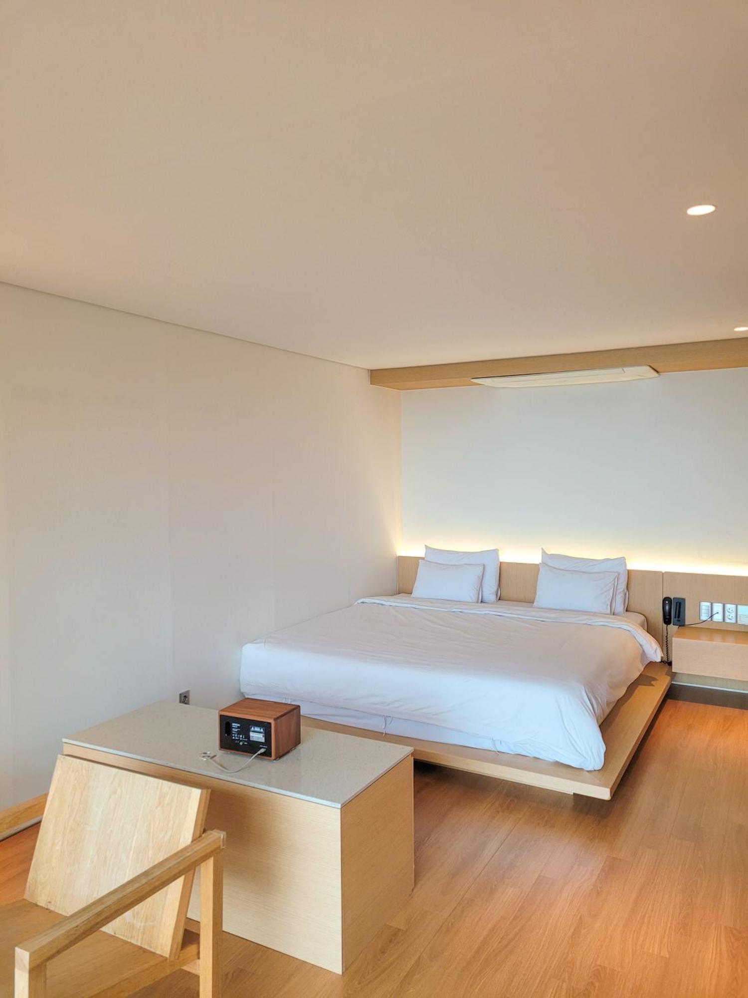 Hotel Sang Sang & Private Sang Sang Pool Villa Geoje Eksteriør billede