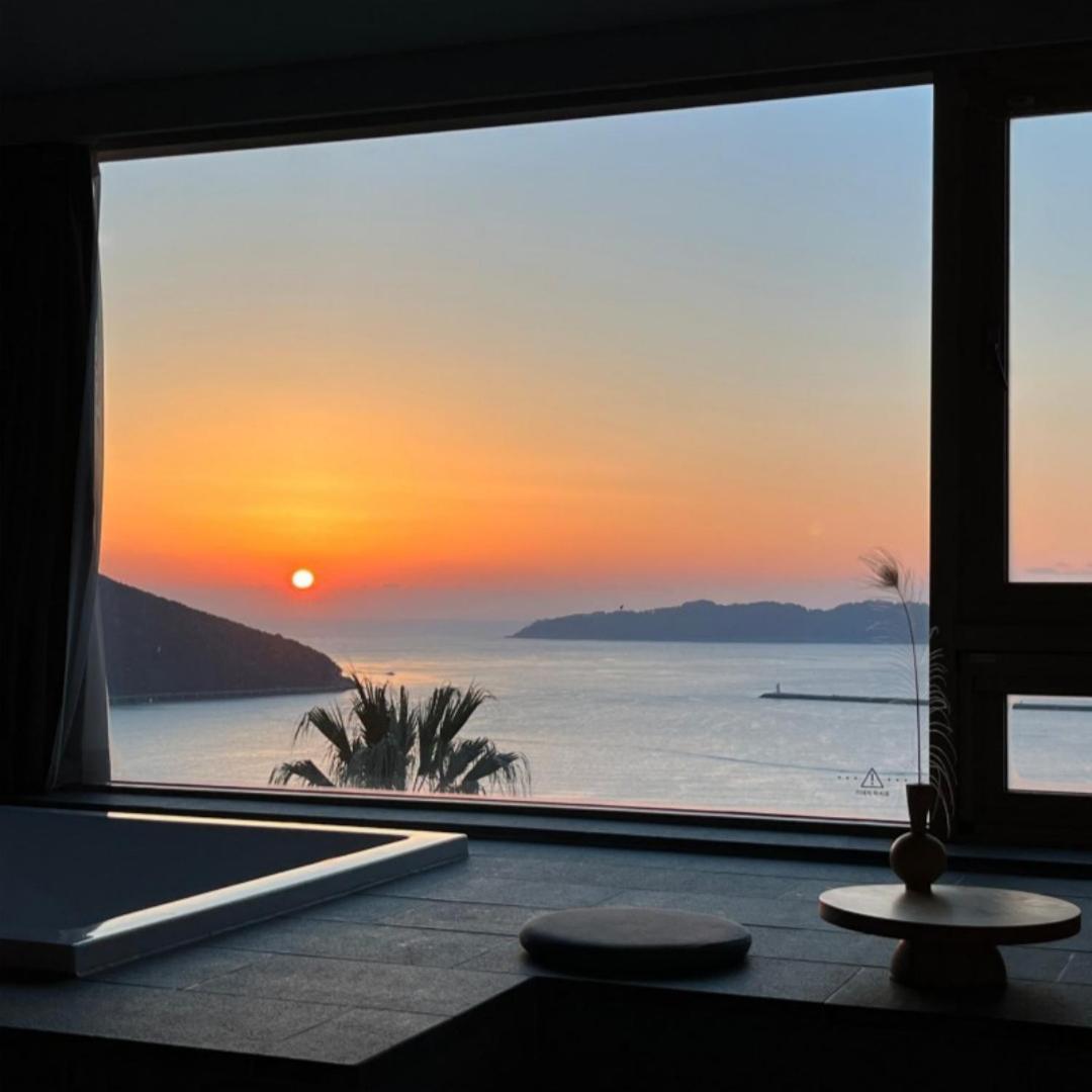 Hotel Sang Sang & Private Sang Sang Pool Villa Geoje Eksteriør billede
